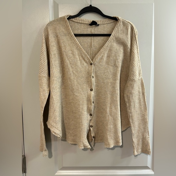 Urban Outfitters Tops - Urban Outfitters Beige Waffle Knit Henley